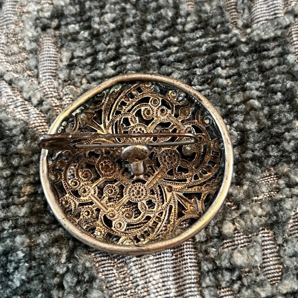 Vintage Costume Brooch - Picture 2 of 2